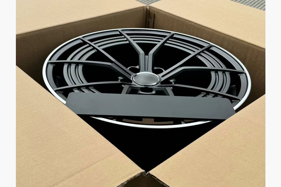 Mercedes E-class W214 2023- Jante forjate OEM R19 (Set 4 buc) Foto 6