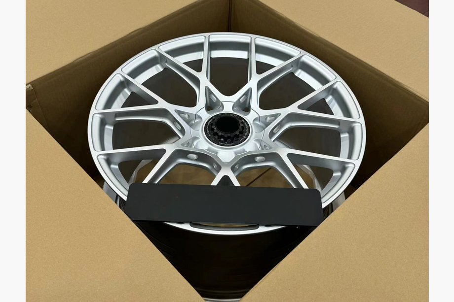 Porsche Boxster/Cayman 982 (718) 2016- Jante forjate OEM R20 V2 (set 4 buc) Foto 4