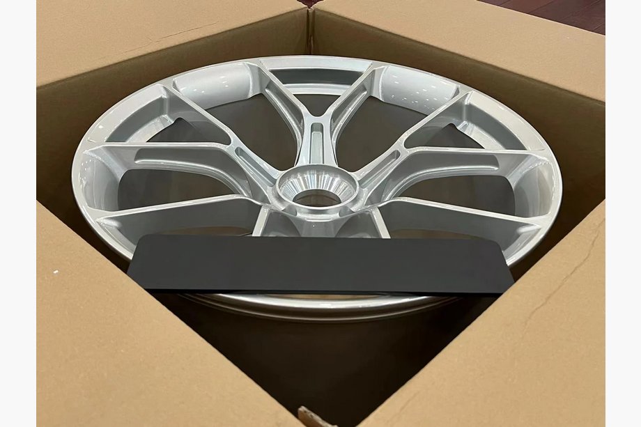 Porsche 911 (992) 2018– Jante forjate OEM R21 V1 (Set 4 buc) Foto 5