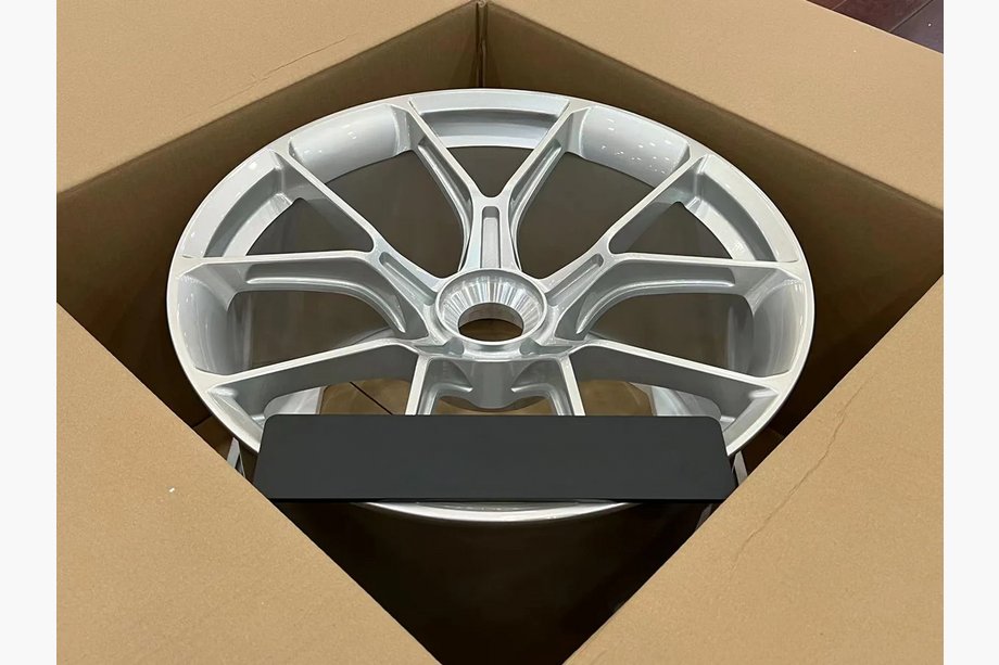 Porsche 911 (992) 2018– Jante forjate OEM R21 V1 (Set 4 buc) Foto 4