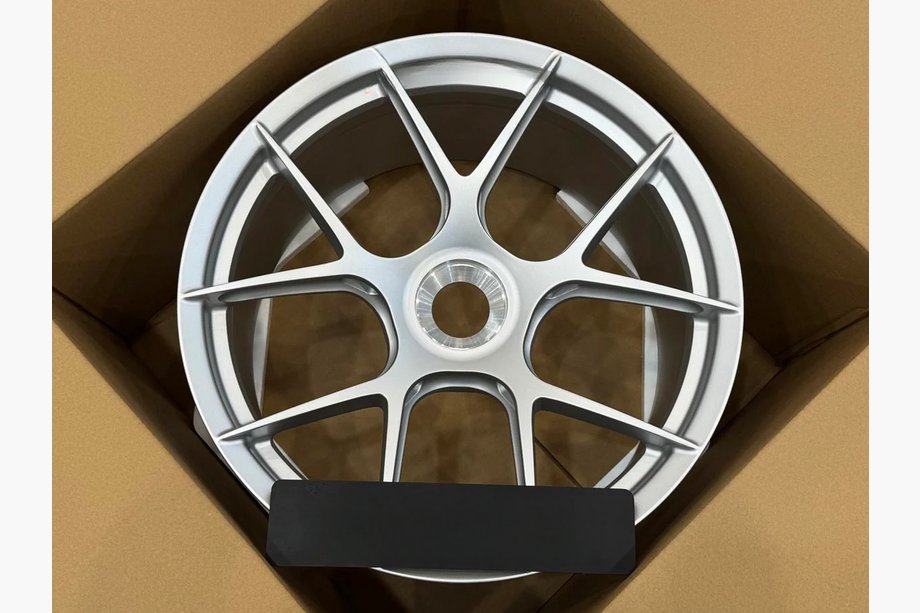 Porsche 911 (992) 2018– Jante forjate OEM R20 R21 V35 (Set 4 buc) Image