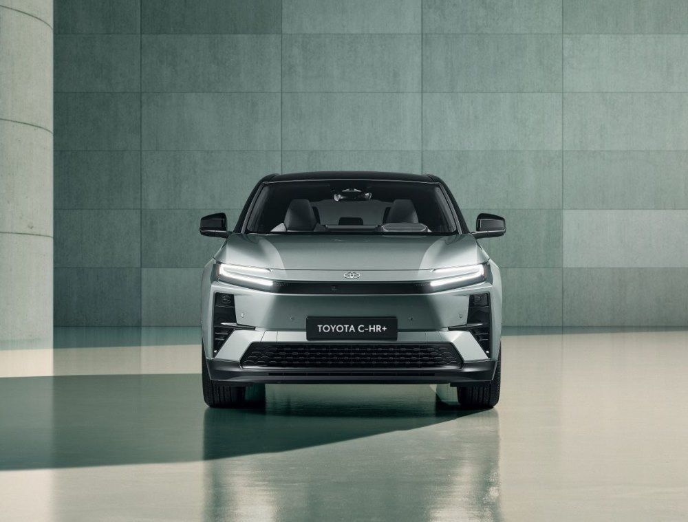 Toyota C-HR+ 2026: Prezentare, specificatii, echipari, fotografii