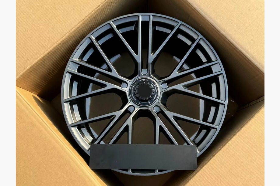 Porsche Panamera 2023– Jante forjate OEM R21 V3 (Set 4 buc) Foto 1