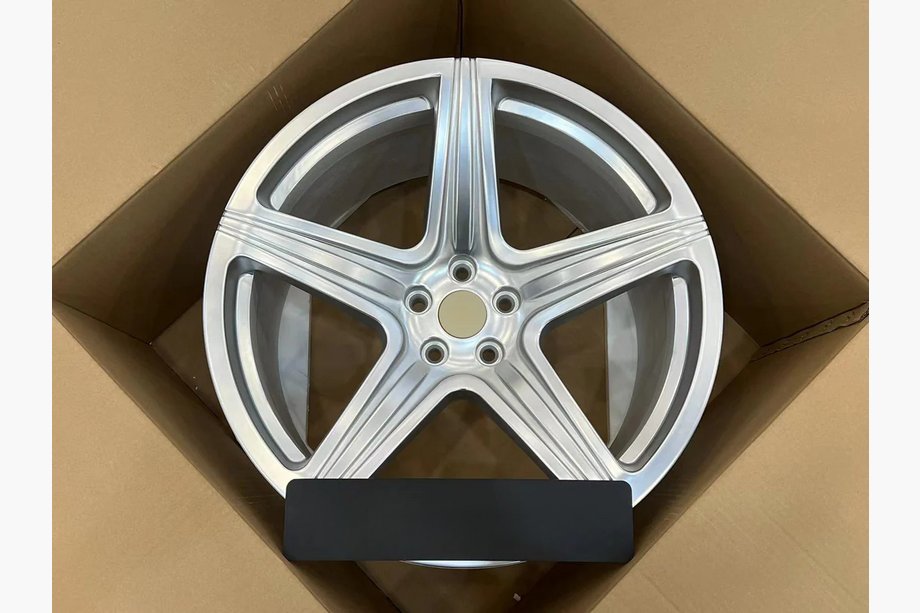 Ferrari 550 Jante forjate OEM R20 V1 (set 4 buc) Image