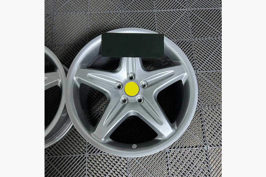 Ferrari 348 Jante forjate OEM R18 (set 4 buc) Image