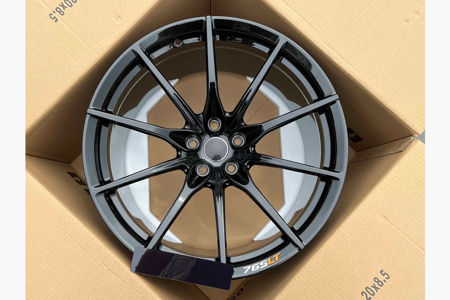 McLaren 765LT Jante forjate OEM R19 R20 V1 (Set 4 buc) Image