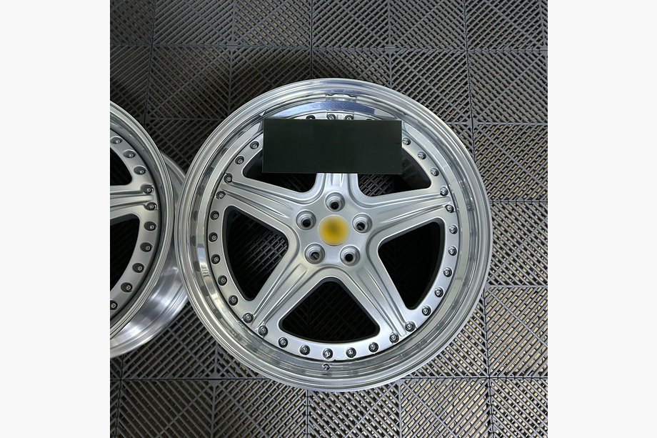 Ferrari 456 Jante forjate OEM R19 (Set 4 buc) Image