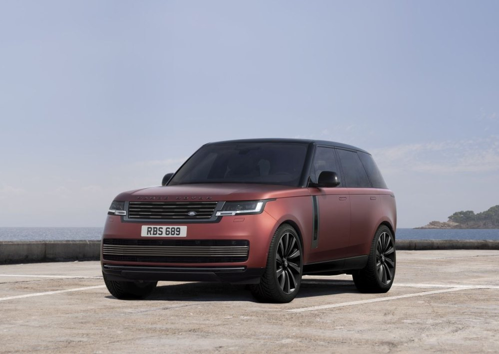 Test Range Rover SV P530: Varful luxului si al puterii