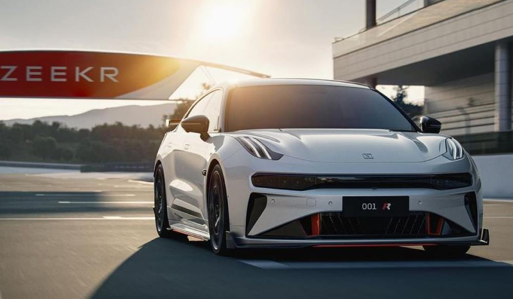 Zeekr 001 FR: Sedan electric extrem