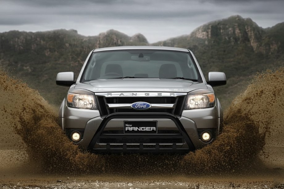 Ford Ranger 2007-2011 Bullbar WT003 Negru Inox Image