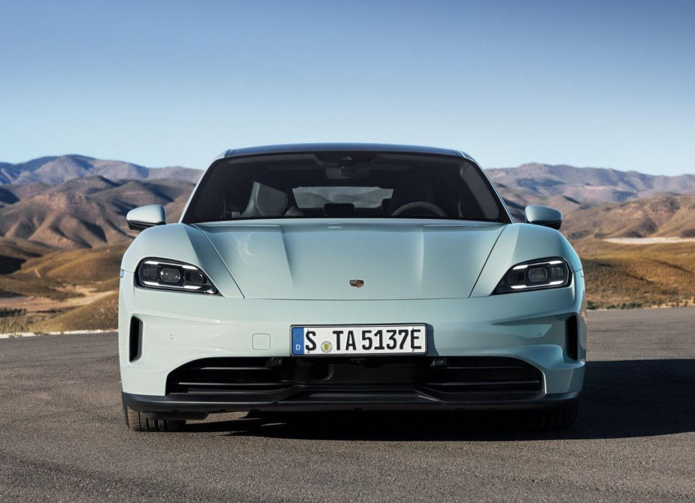 Test Porsche Taycan Turbo 2024 (Y1A): sedan electric cu performante remarcabile