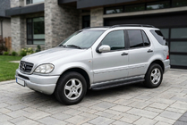 Mercedes ML W163 1997-2005 Praguri Laterale Bosphorus Black (2 buc, Aluminiu) foto 1