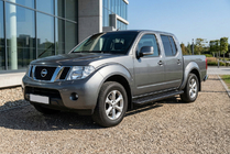 Nissan Navara 2006-2015 Praguri Laterale Allmond Black (2 buc, Aluminiu) foto 1