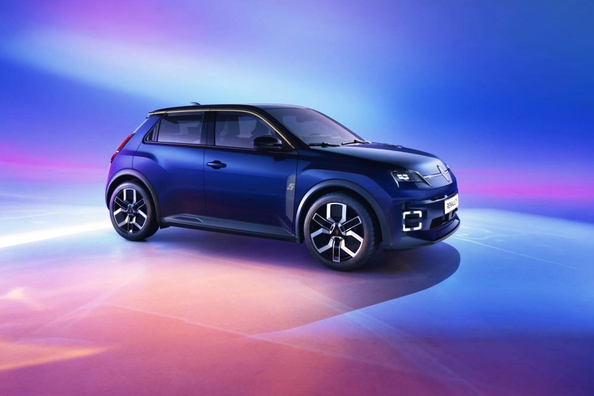 Renault 5 E-Tech: review al masinii electrice de oras cu stil