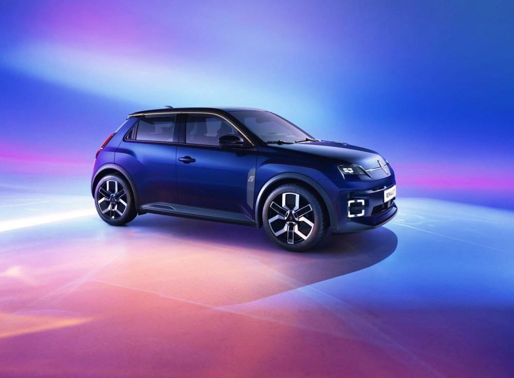 Renault 5 E-Tech: review al masinii electrice de oras cu stil