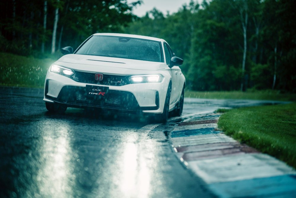 Review Honda Civic Type R (FL5)