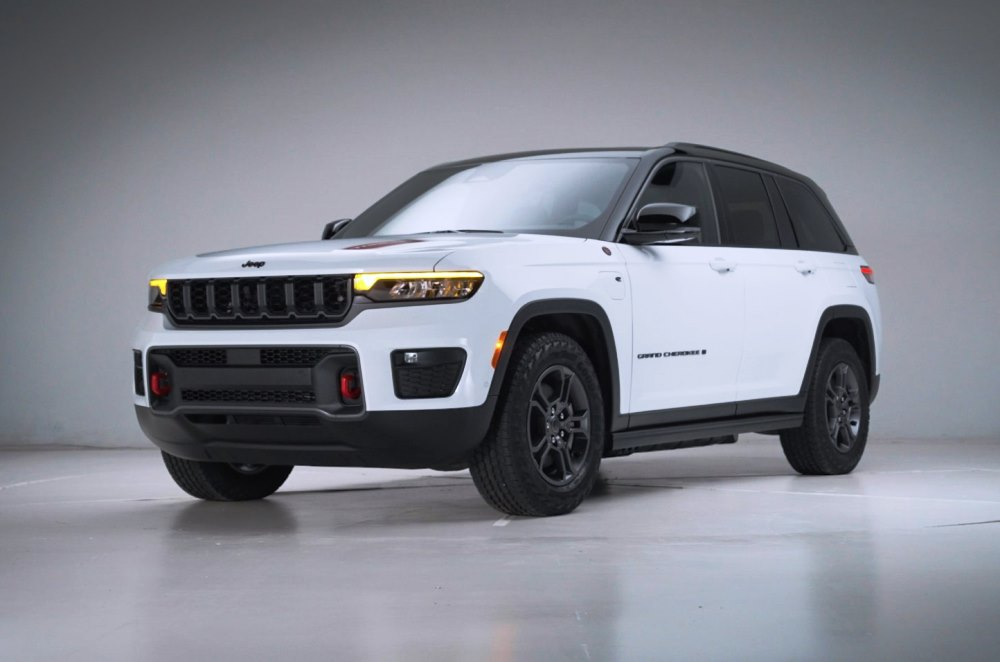 Jeep Grand Cherokee 2026: Prezentare, specificatii tehnice, fotografii