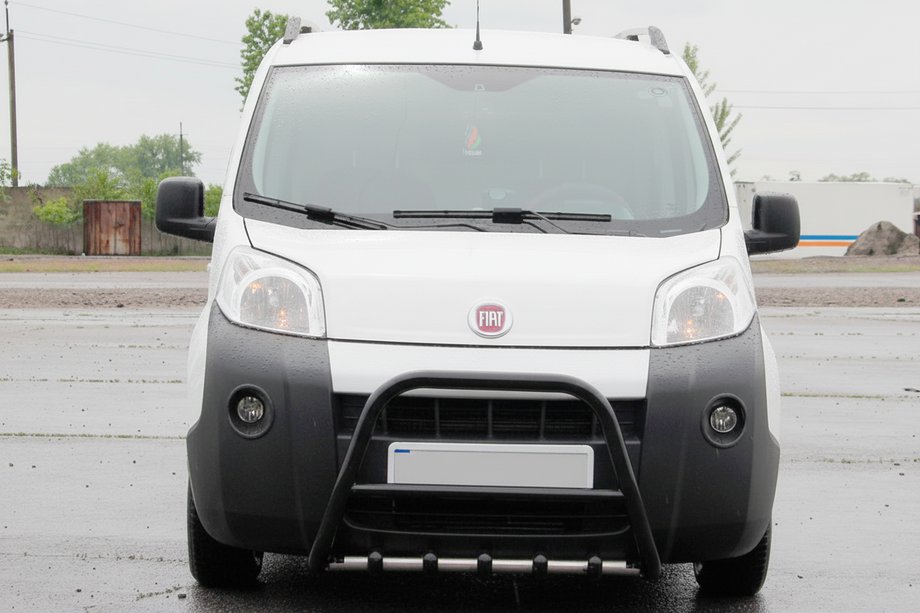 Fiat Fiorino/Qubo 2008-2024 Bullbar WT006 Negru (Otel Inoxidabil) Foto 1
