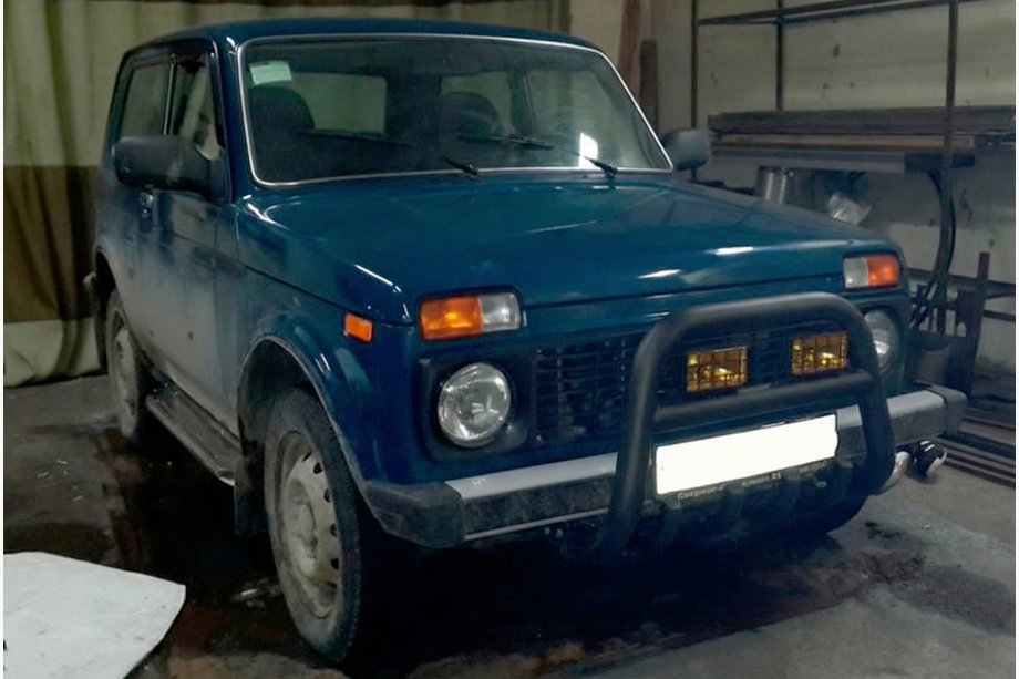 Lada Niva și Urban 1977- Bull Bar QT006 Negru (Otel Inoxidabil) Foto 4