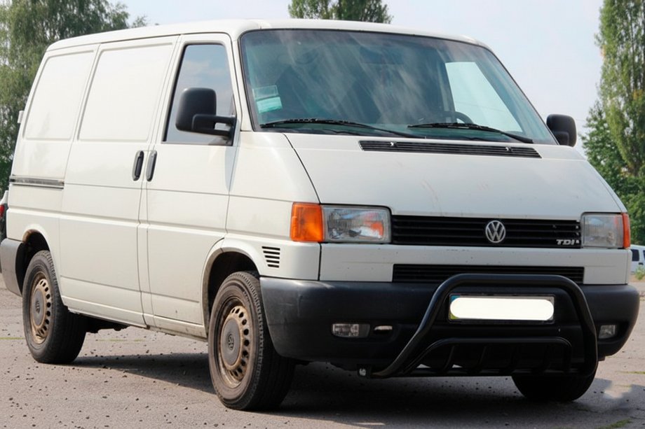 Volkswagen T4 Caravelle/Multivan 1990–2003 Bullbar WT002 Negru (Otel Inoxidabil) Image