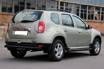 Renault Duster 2008–2017 Bare laterale cu insertii Black (2 buc, inox) foto 3