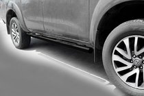 Nissan Navara/NP300 2016- Bare Laterale Black (2 buc, inox) foto 1