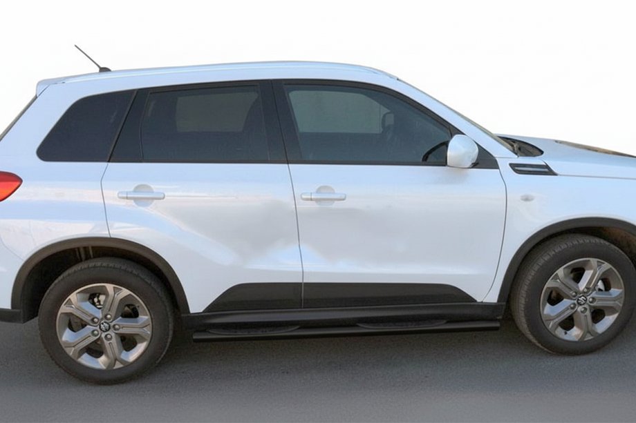 Suzuki Vitara 2015- Bare Laterale Black (2 buc, inox) Image