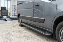Renault Master 2011-2023 Praguri Laterale Allmond Black (2 buc, Aluminiu) foto 1