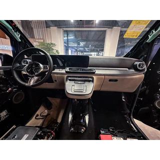 Kit upgrade interior pentru V-Class 2025 Mercedes Vito/V-class W447 2014- foto 3