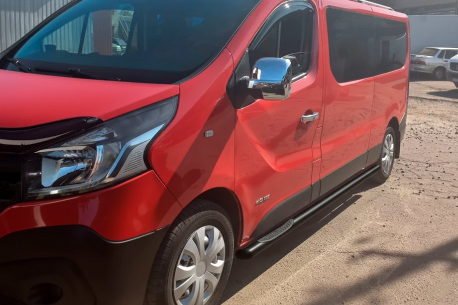Renault Trafic 2015- Bare Laterale BB002 Negru (2 buc, Otel Inoxidabil) 60 mm, ampatament scurt Foto 3