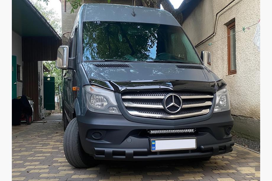 Mercedes Sprinter W906 2006–2018 Bara frontala inferioara Shark Black (otel inoxidabil) Foto 2