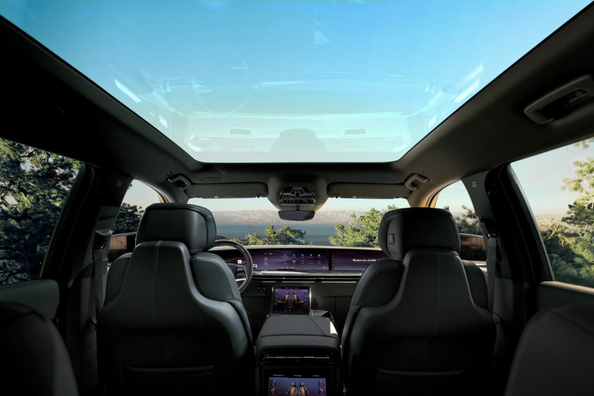 Prezentare Cadillac Escalade IQL 2026: SUV electric de top alungit cu 750 CP Fotografie 5