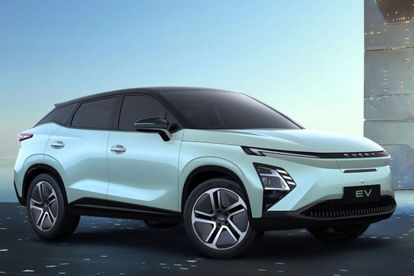 Review Chery FX EV: Crossover-Coupe electric compact