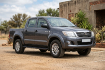 Toyota Hilux 2006-2015 Praguri Laterale Allmond Black (2 buc, Aluminiu) foto 1