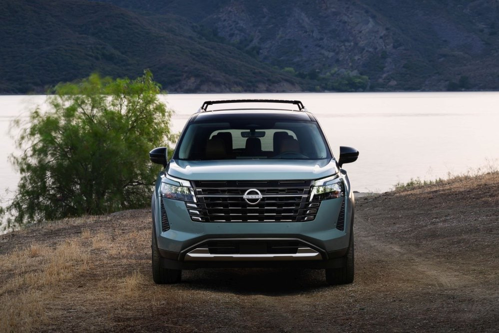 Review Nissan Pathfinder 2026: SUV familial actualizat