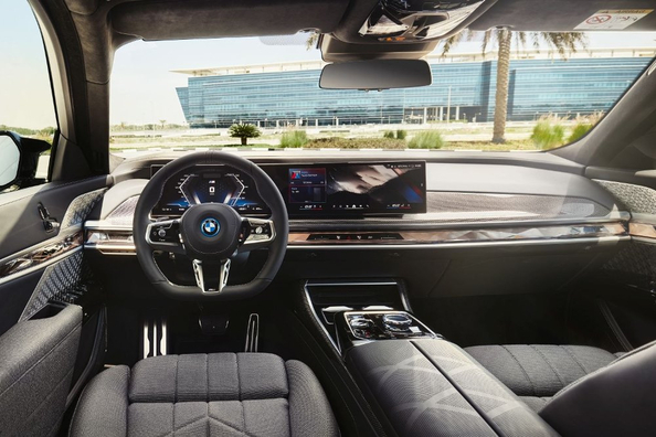 BMW i7 M70 (G70) Review: nava amiral electrica cu caracter M Fotografie 5