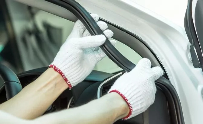 Cum stii cand trebuie sa schimbi garniturile usilor masinii