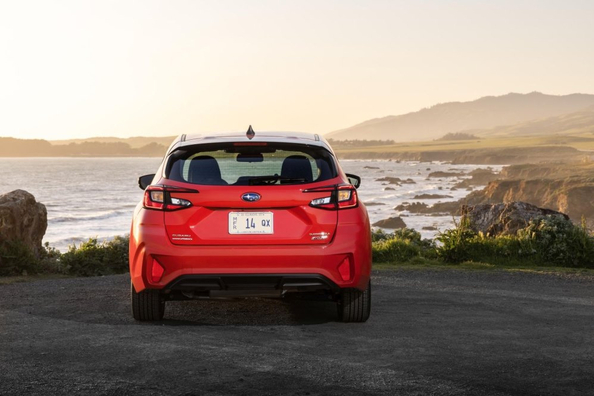 Subaru Impreza RS: Hatchback sport cu tractiune integrala simetrica Fotografie 4