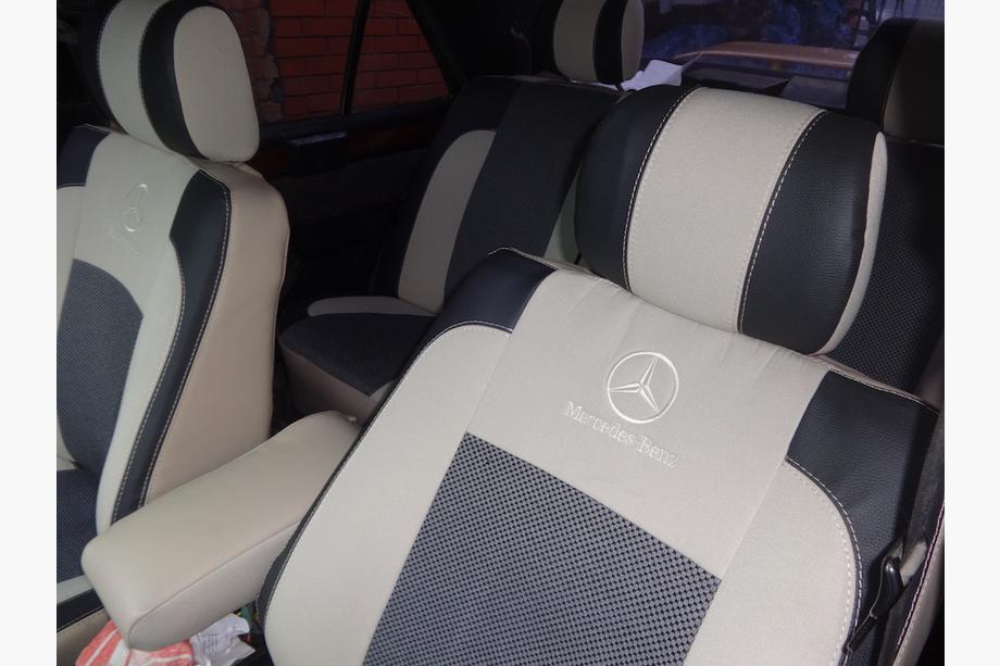 Mercedes E-class W124 1984–1997 Huse Auto (Piele Ecologica↗Textil, Premium) Foto 9