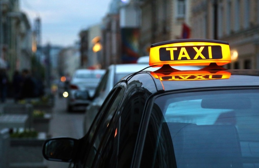 Ce masina este mai buna pentru taxi: top modele si criterii cheie de alegere