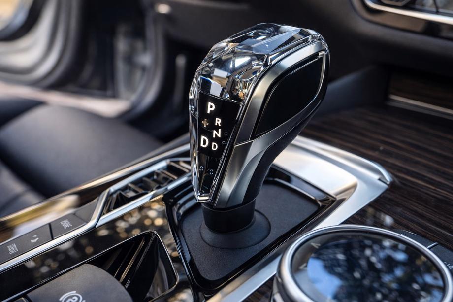 BMW 7 Series G11/G12 2015-2022 Set elemente cristal interior (selector cutie automata + butoane) Foto 2