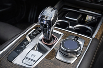 BMW X3 G01 2018- Set elemente cristal interior (selector cutie automata + butoane) foto 3