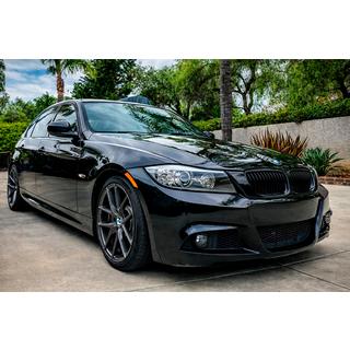 Set body kit M-Sport (pentru E90 2008-2011) foto 2