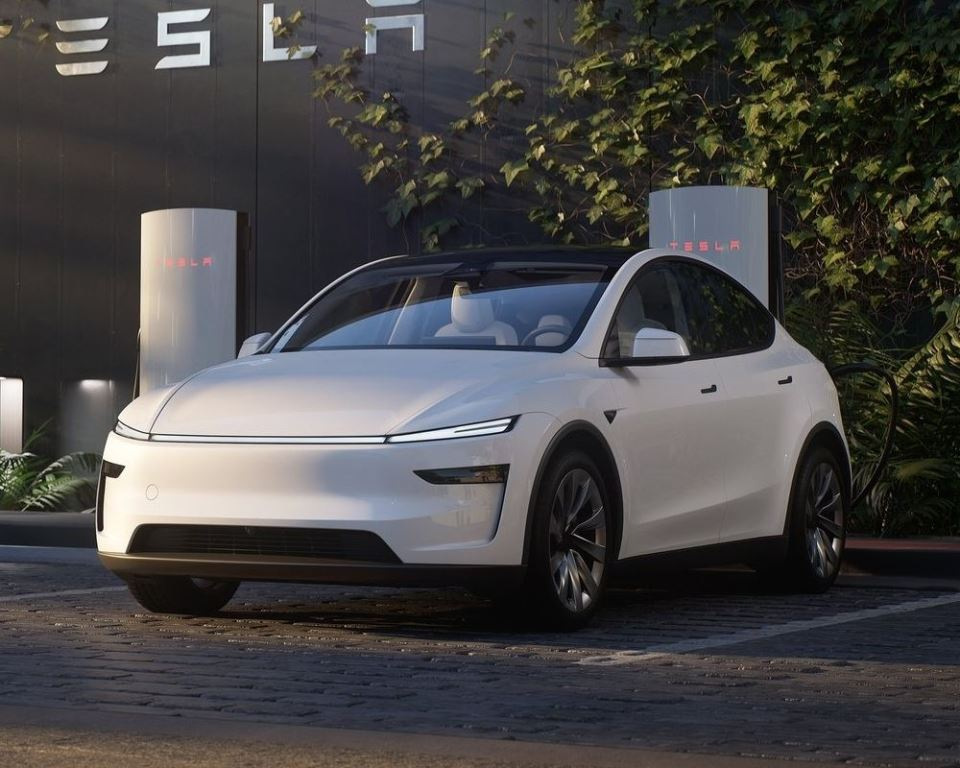 Tesla Model Y (Juniper 2025): review al SUV-ului electric actualizat