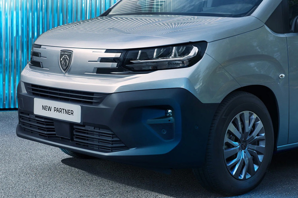 Peugeot Partner: обзор compact comercial van Fotografie 2