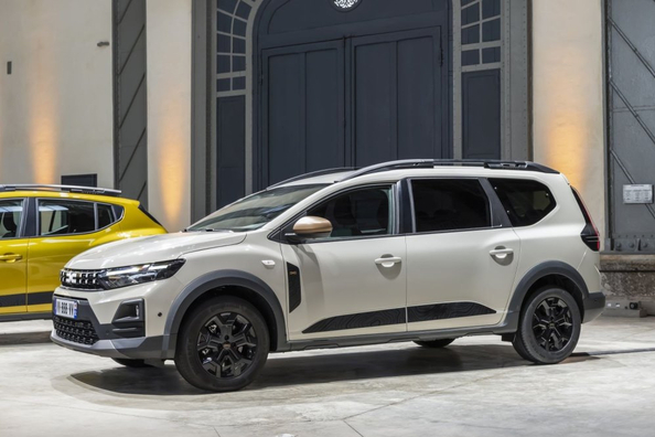 Test Dacia Jogger (2025): break cu 7 locuri, accesibil