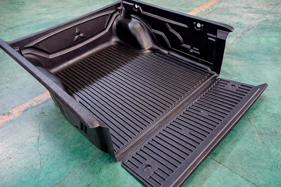 Toyota Hilux 2015- Hardtop din aluminiu pentru bena pickup Foto 4