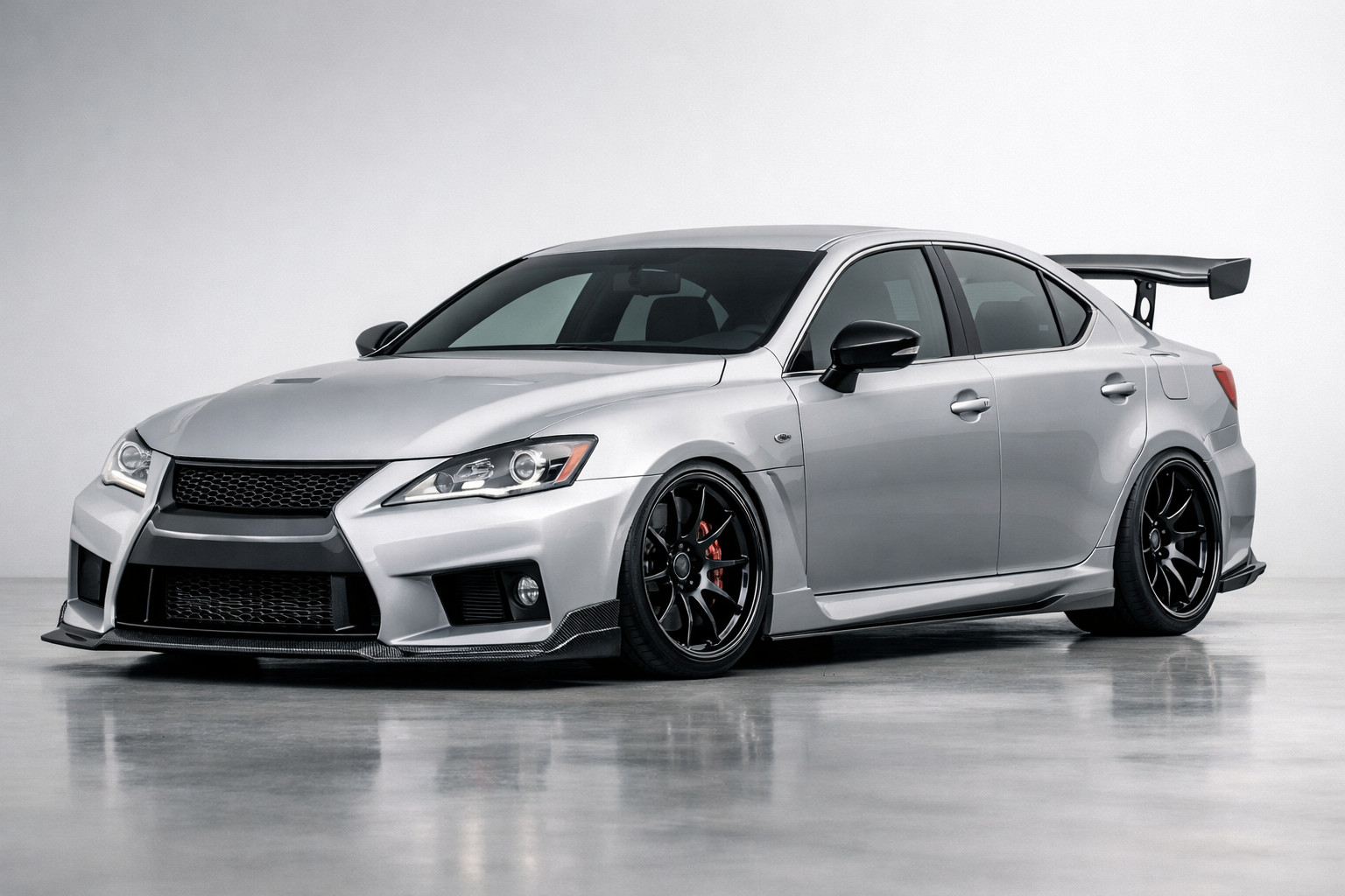 Prezentare modele Lexus: ce tipuri de caroserie merita pentru tuning