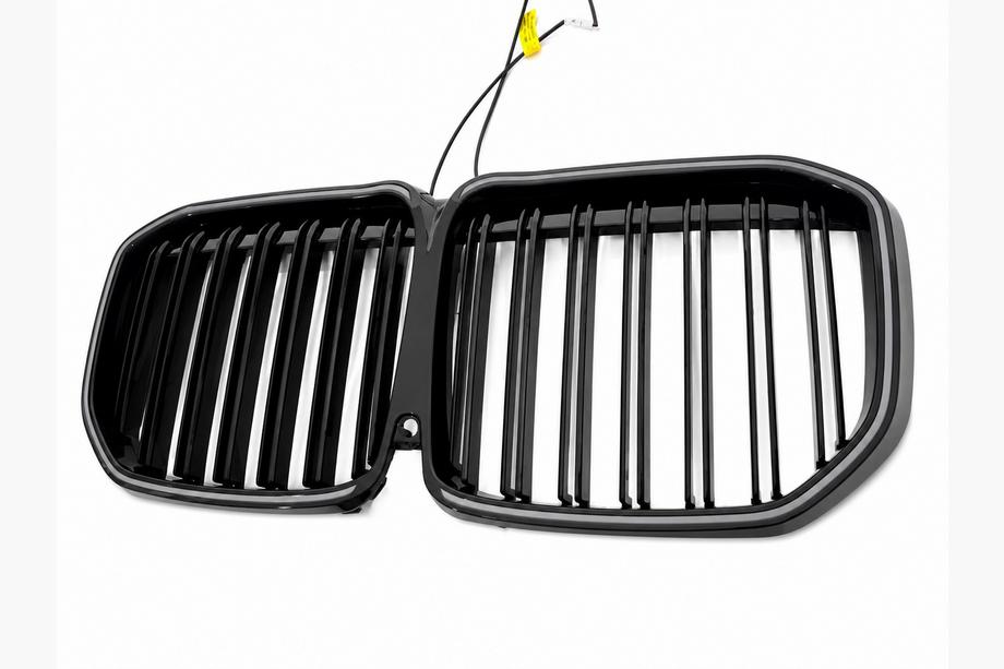 BMW X7 G07 2019- Grile tip rinichi M-Look LED (2019-2022, negru lucios) Foto 9