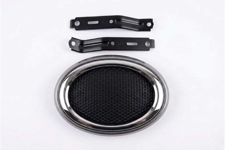 Toyota Land Cruiser Prado 150 2009-2023 Emblema fata V4 (2013-2017, 20 cm x 14 cm) Image